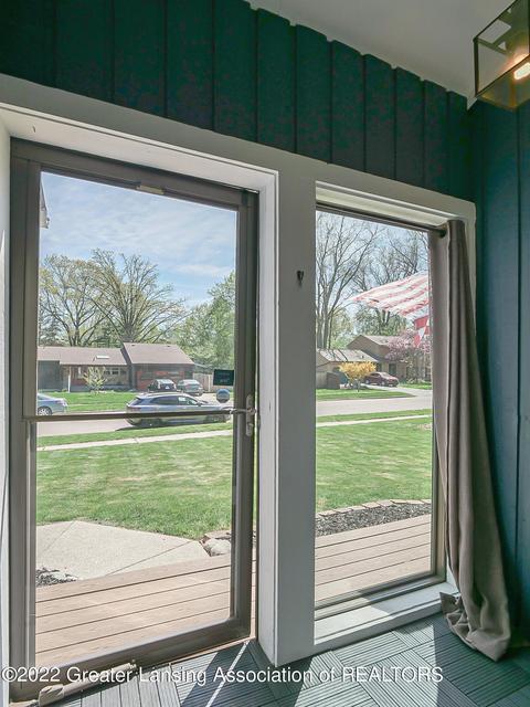 1200 Ascot Pl, Haslett, MI 48840 photo 11