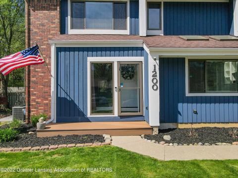 1200 Ascot Pl, Haslett, MI 48840 photo 2
