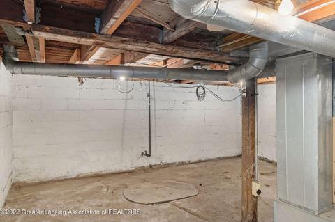 534 Florence St, Lansing, MI 48910 photo 12
