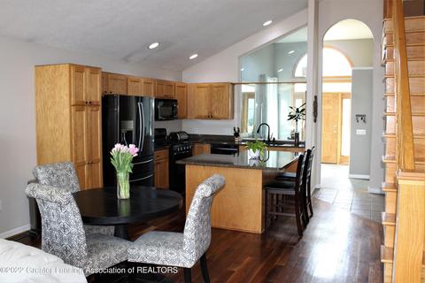 16770 Cedarbrook Dr, Haslett, MI 48840 photo 9