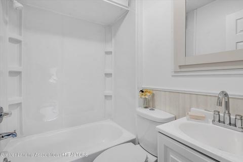 625 E Cavanaugh Rd, Lansing, MI 48910 photo 19