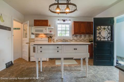 1771 E Colony Rd, Saint Johns, MI 48879 photo 8