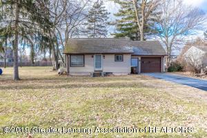 131 Renker Rd, Lansing, MI 48917 photo 1