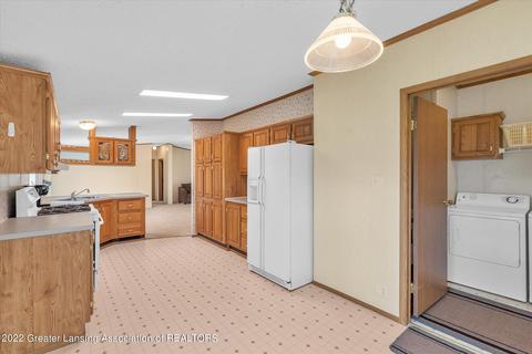 9190 Camden, Waldron, MI 49288 photo 7