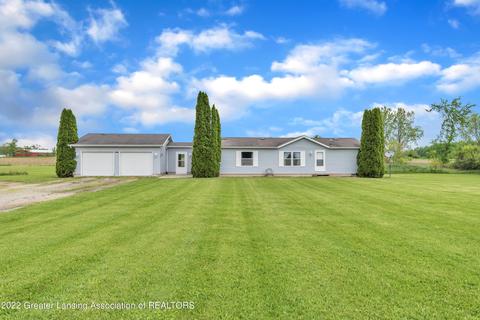 9190 Camden, Waldron, MI 49288 photo 1