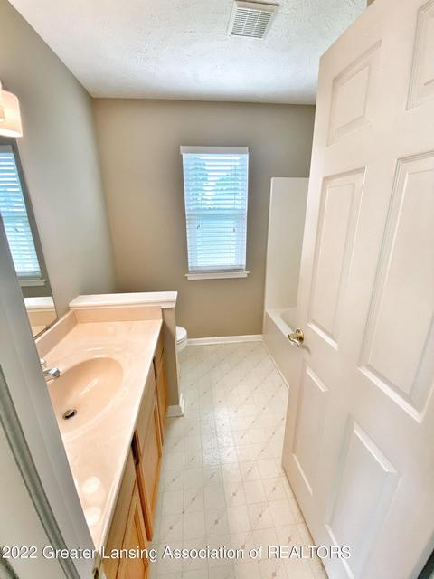 2750 Silver Tree Ct, Howell, MI 48843 photo 17