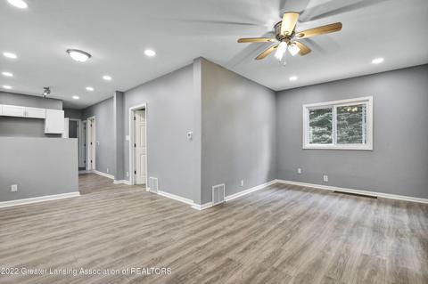 2108 Lyons Ave, Lansing, MI 48910 photo 5