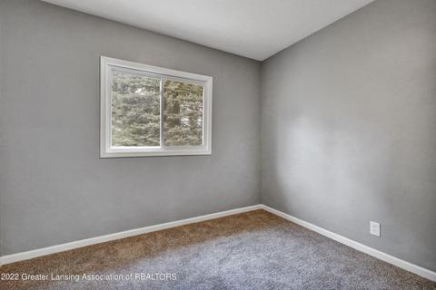 2108 Lyons Ave, Lansing, MI 48910 photo 10