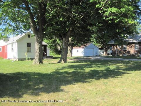 1317 E Willoughby Rd, Lansing, MI 48911 photo 10