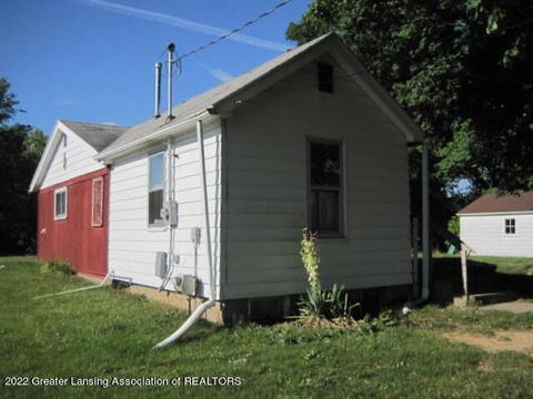 1317 E Willoughby Rd, Lansing, MI 48911 photo 9