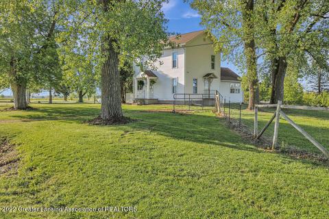 10825 W Herbison Rd, Eagle, MI 48822 photo 4