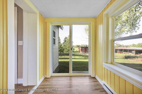 10825 W Herbison Rd, Eagle, MI 48822 photo 12