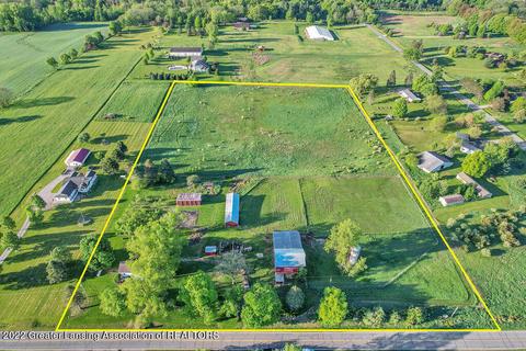10825 W Herbison Rd, Eagle, MI 48822 photo 3