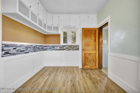 10825 W Herbison Rd, Eagle, MI 48822 photo 14