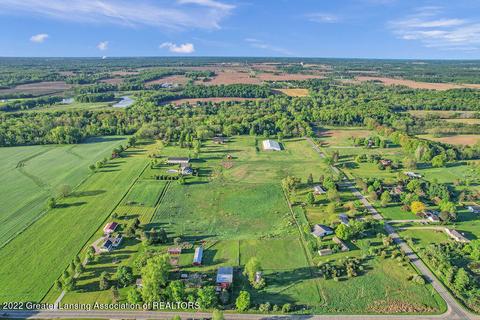 10825 W Herbison Rd, Eagle, MI 48822 photo 32