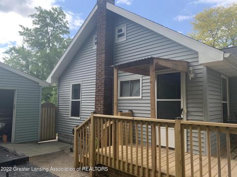 3221 Sheffer Ave, Lansing, MI 48906 photo 3