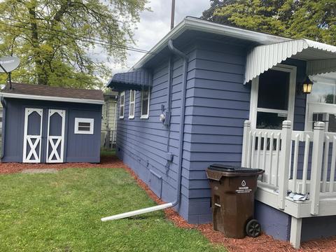 3227 Sheffer Ave, Lansing, MI 48906 photo 2