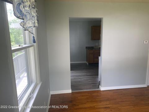 3227 Sheffer Ave, Lansing, MI 48906 photo 10