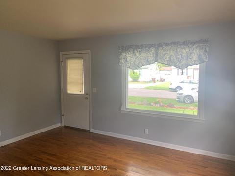 3227 Sheffer Ave, Lansing, MI 48906 photo 13