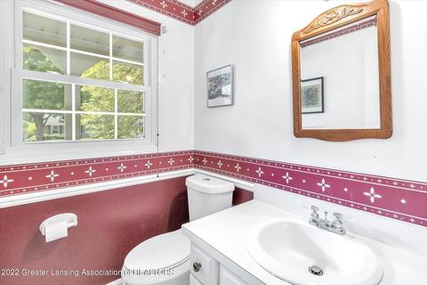 2134 Butternut Dr, Okemos, MI 48864 photo 24