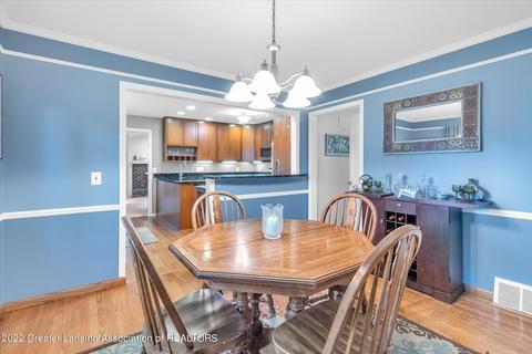 2134 Butternut Dr, Okemos, MI 48864 photo 9