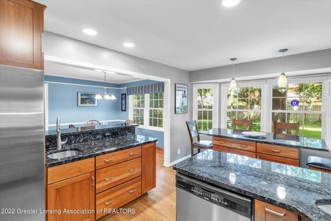 2134 Butternut Dr, Okemos, MI 48864 photo 13