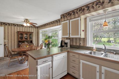 12854 Rambler Rd, Dewitt, MI 48820 photo 11