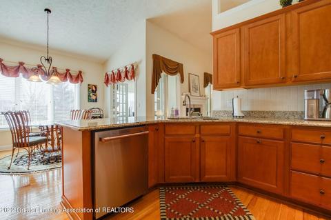 12710 Ospreys Way, Dewitt, MI 48820 photo 15