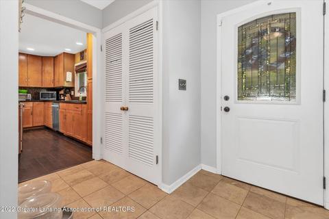 4248 Barton Rd, Lansing, MI 48917 photo 8