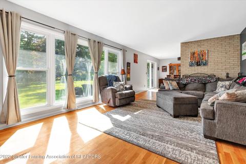 4248 Barton Rd, Lansing, MI 48917 photo 9