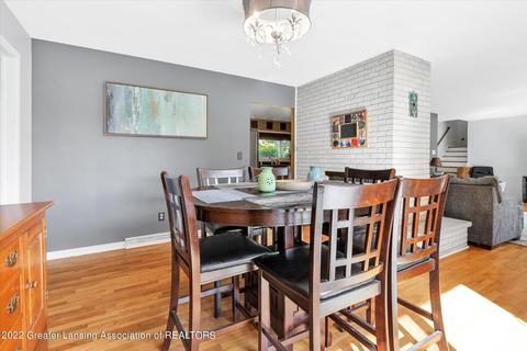 4248 Barton Rd, Lansing, MI 48917 photo 13