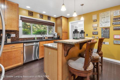 4248 Barton Rd, Lansing, MI 48917 photo 16