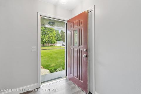 9810 Coleman Rd, Haslett, MI 48840 photo 8