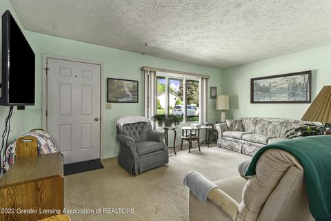 2191 Dean Ave, Holt, MI 48842 photo 5
