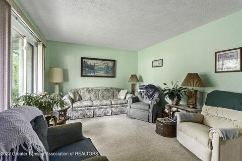 2191 Dean Ave, Holt, MI 48842 photo 6