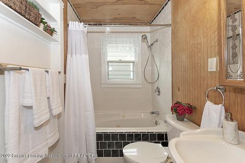 4733 Starr Ave, Lansing, MI 48910 photo 12