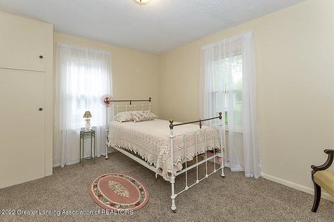 4733 Starr Ave, Lansing, MI 48910 photo 8