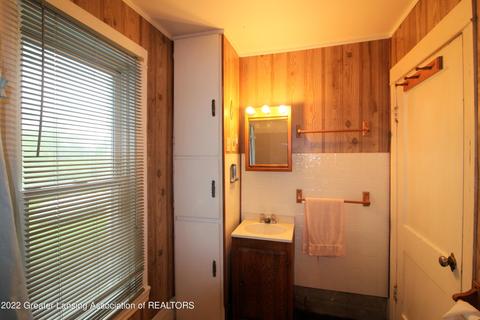 1298 E Maple Rapids Rd, Saint Johns, MI 48879 photo 17