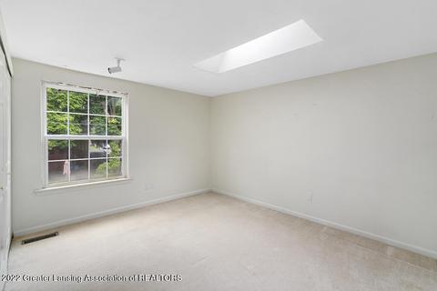 6343 Beechfield Dr, Lansing, MI 48911 photo 14