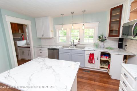 3307 N Dewitt Rd, Saint Johns, MI 48879 photo 9