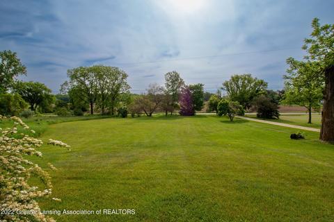 3307 N Dewitt Rd, Saint Johns, MI 48879 photo 4