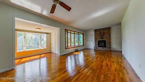 2323 E Libbie Dr, Lansing, MI 48917 photo 7
