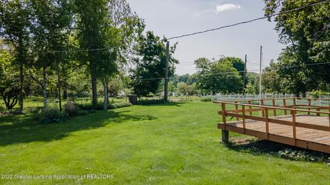 2323 E Libbie Dr, Lansing, MI 48917 photo 20
