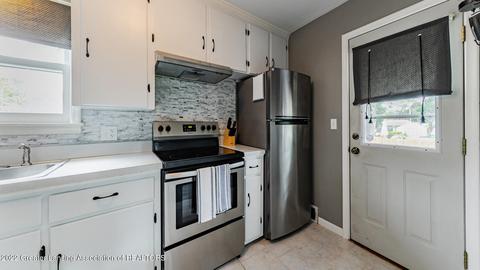 2129 Devonshire Ave, Lansing, MI 48910 photo 10