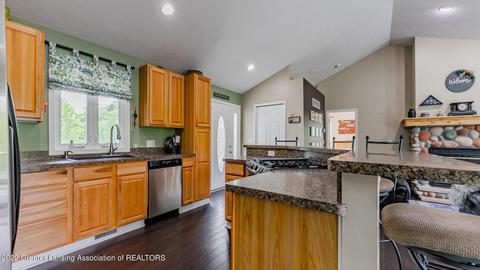 11360 W Clark Rd, Eagle, MI 48822 photo 4