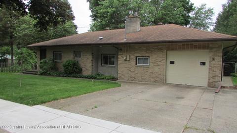 121 Rayner St, Mason, MI 48854 photo 2