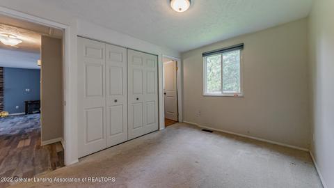 1832 Crest St, Haslett, MI 48840 photo 10