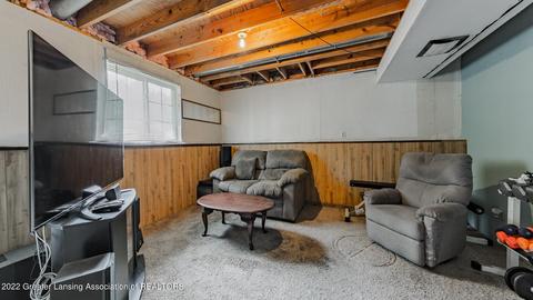 1832 Crest St, Haslett, MI 48840 photo 15