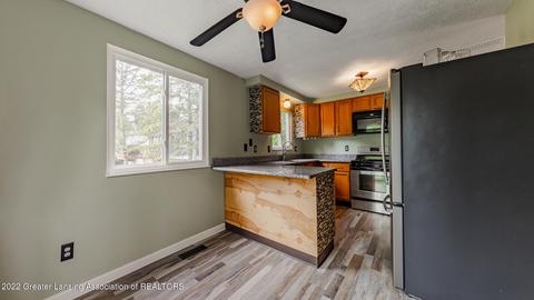 1832 Crest St, Haslett, MI 48840 photo 8