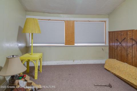919 Clyde St, Lansing, MI 48915 photo 21